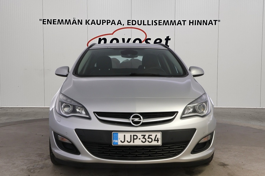 Opel Astra vaihtoauto