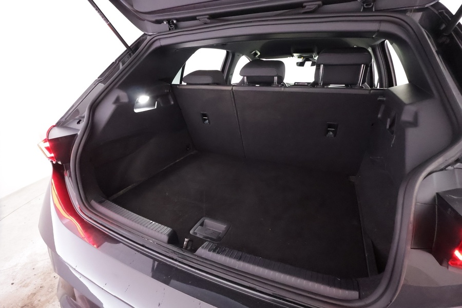 Cupra Born vaihtoauto