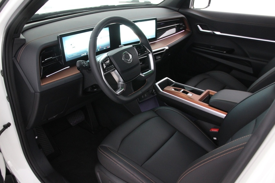 KGM Torres EVX vaihtoauto