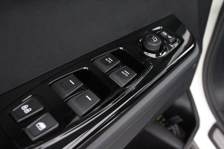 KGM Torres EVX vaihtoauto