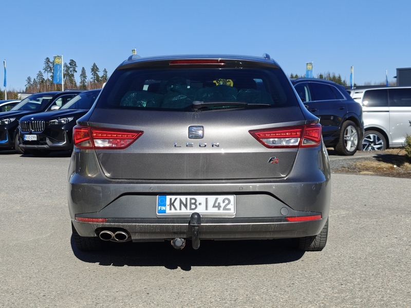 SEAT Leon vaihtoauto