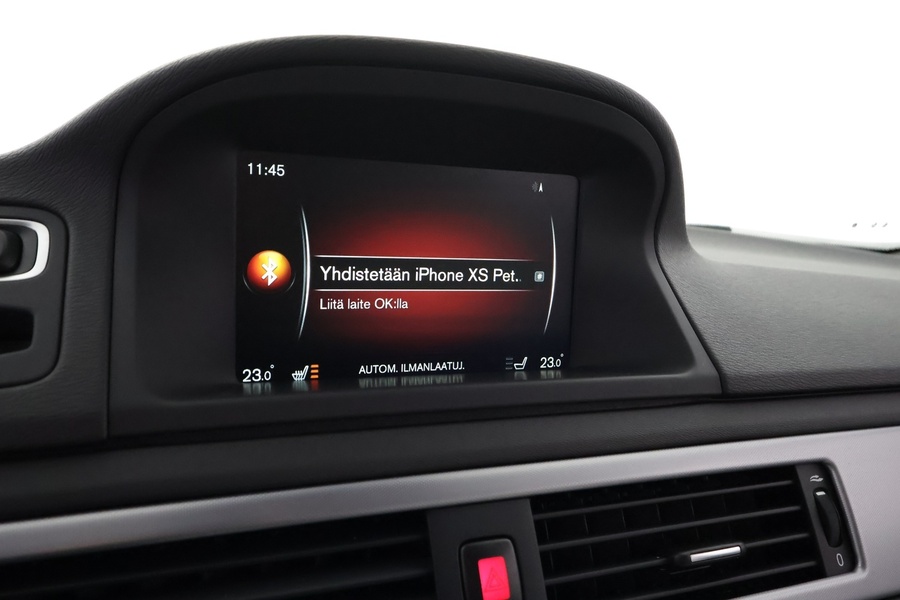 Volvo V70 vaihtoauto