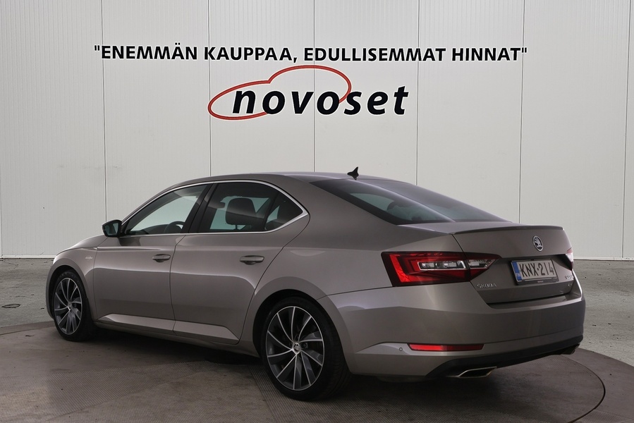 Skoda Superb vaihtoauto