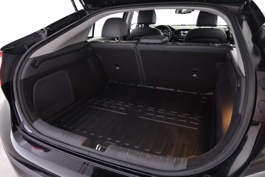 Hyundai IONIQ electric vaihtoauto