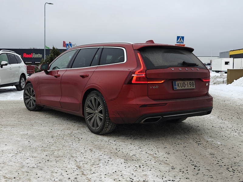 Volvo V60 vaihtoauto