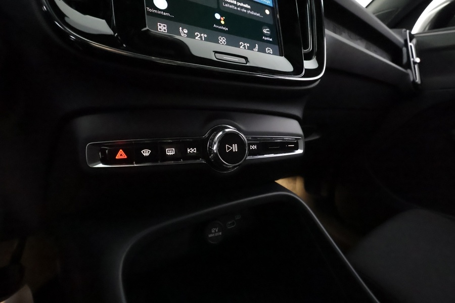 Volvo C40 vaihtoauto