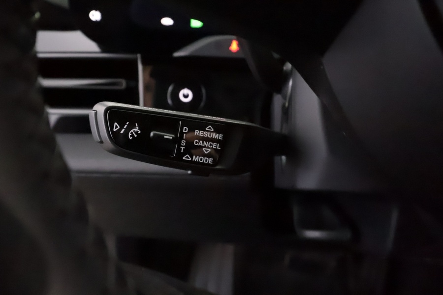 Porsche Taycan vaihtoauto