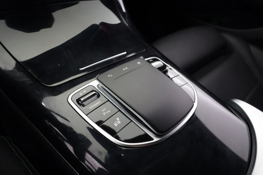 Mercedes-Benz EQC vaihtoauto