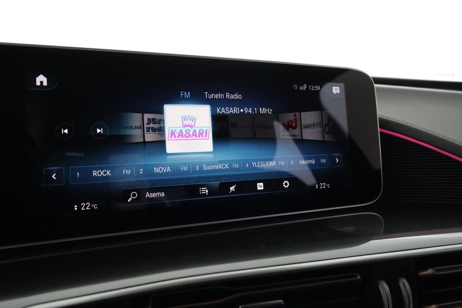 Mercedes-Benz EQC vaihtoauto