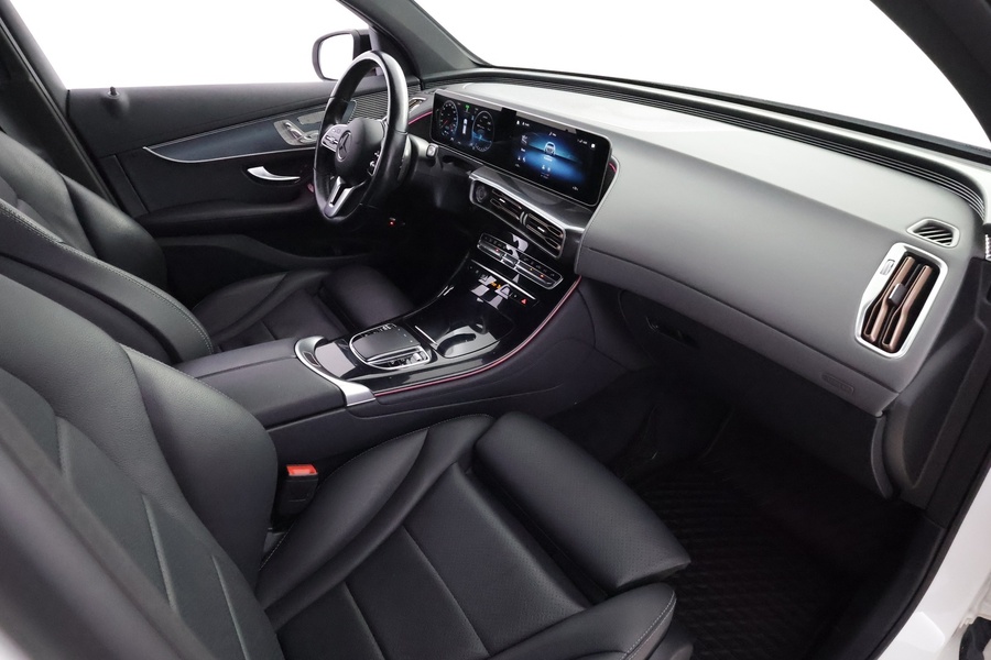 Mercedes-Benz EQC vaihtoauto
