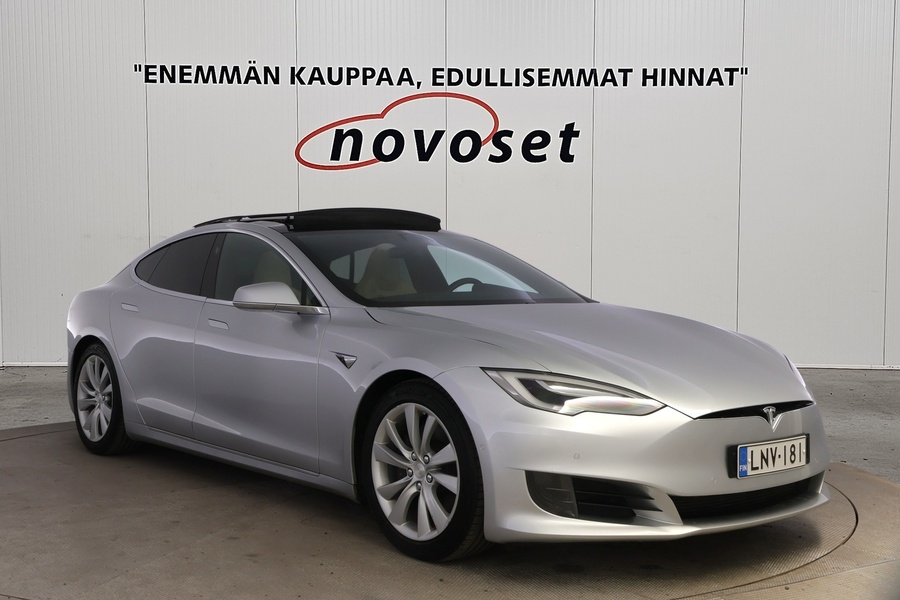 Tesla Model S vaihtoauto