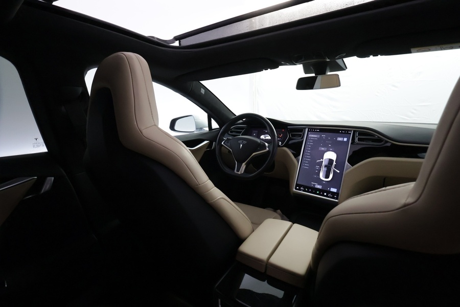 Tesla Model S vaihtoauto