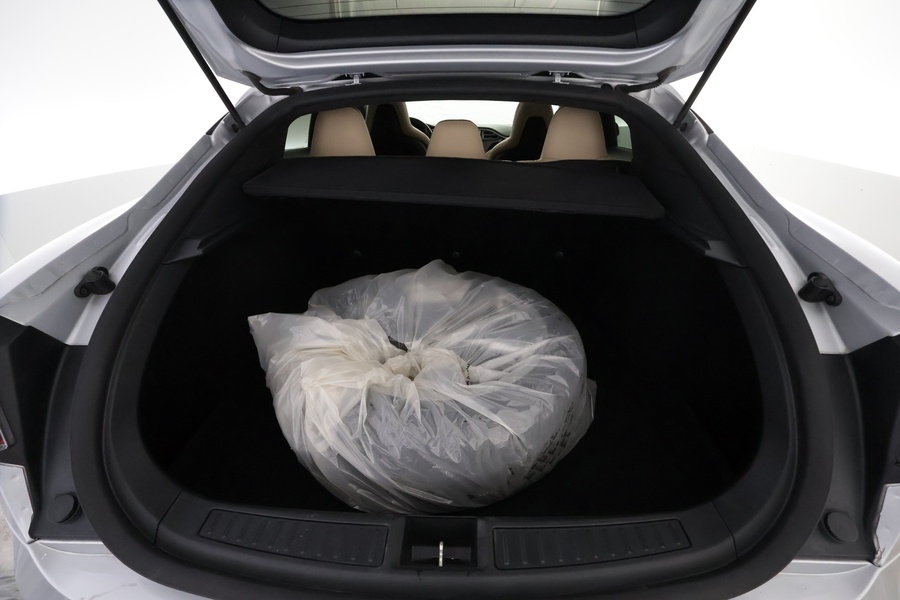 Tesla Model S vaihtoauto