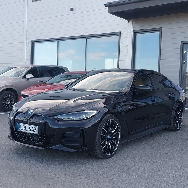 BMW i4 M50 vaihtoauto
