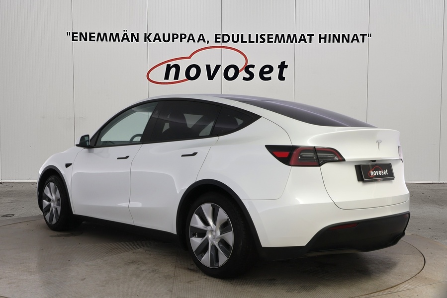 Tesla Model Y vaihtoauto