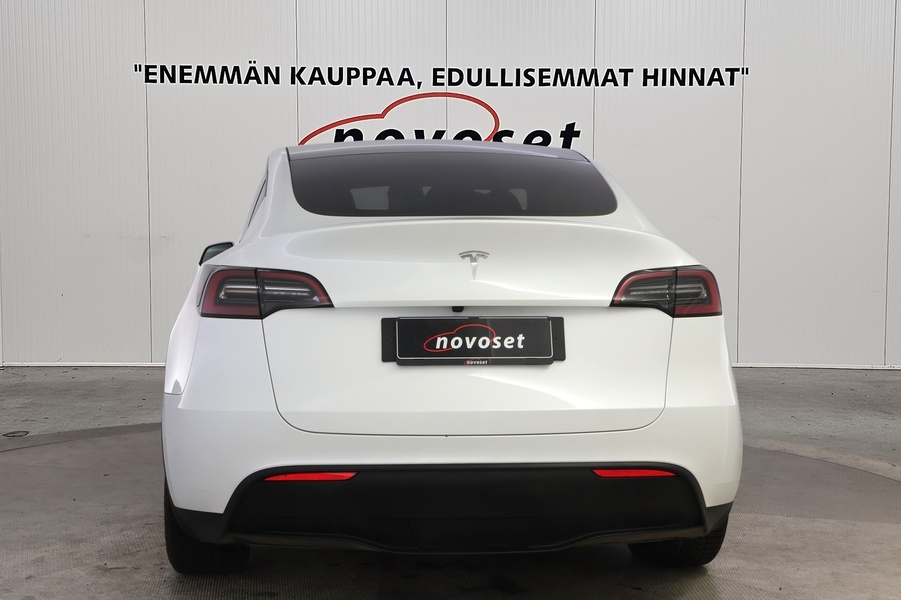 Tesla Model Y vaihtoauto