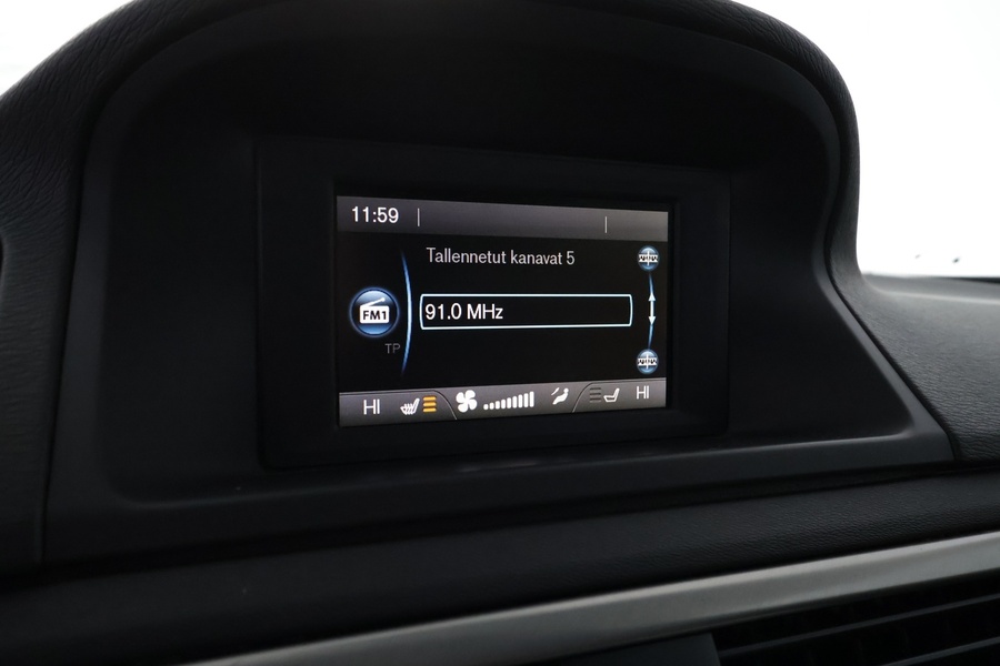 Volvo V70 vaihtoauto