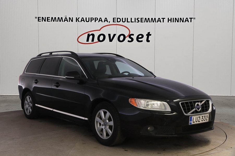 Volvo V70 vaihtoauto