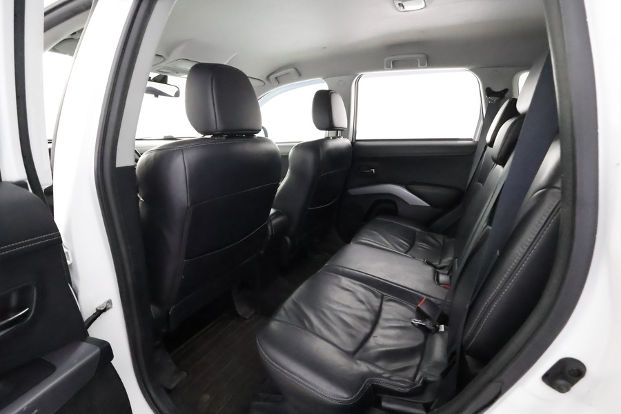 Mitsubishi Outlander vaihtoauto