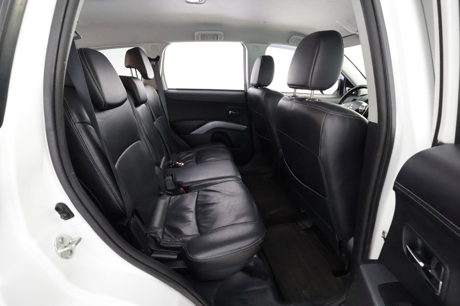 Mitsubishi Outlander vaihtoauto