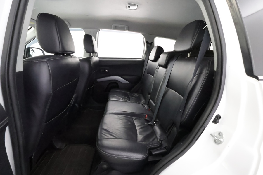 Mitsubishi Outlander vaihtoauto