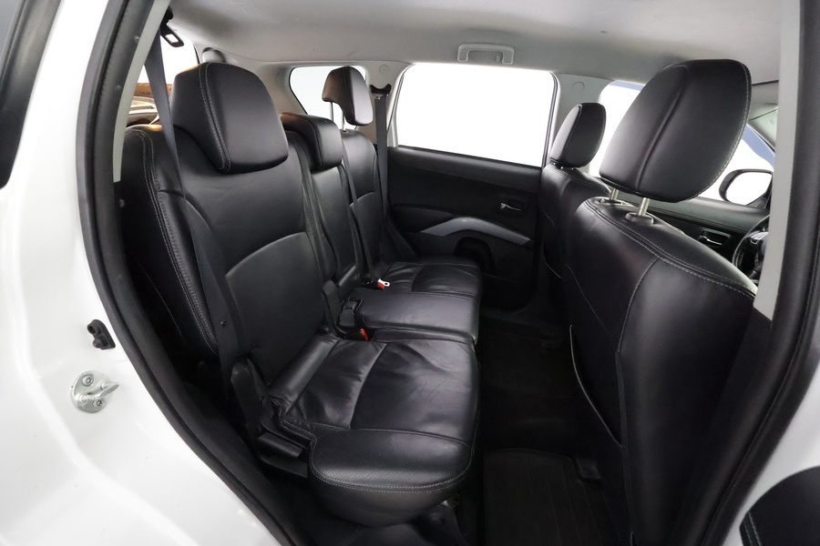 Mitsubishi Outlander vaihtoauto