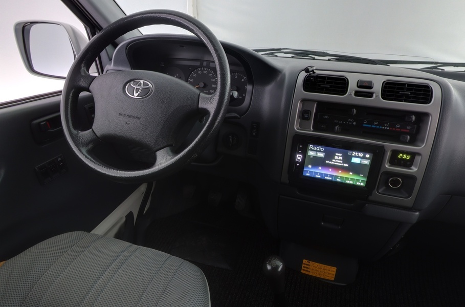 Toyota Hiace vaihtoauto