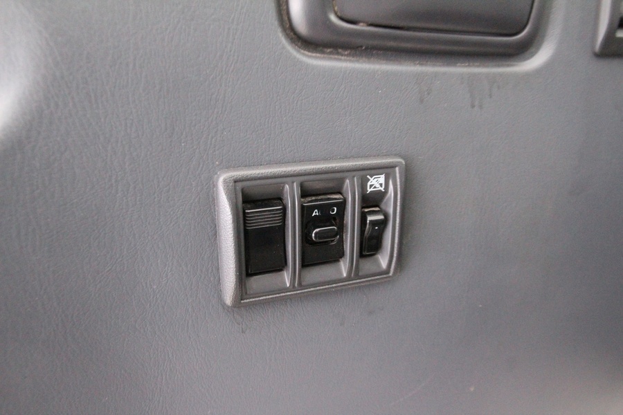 Toyota Hiace vaihtoauto