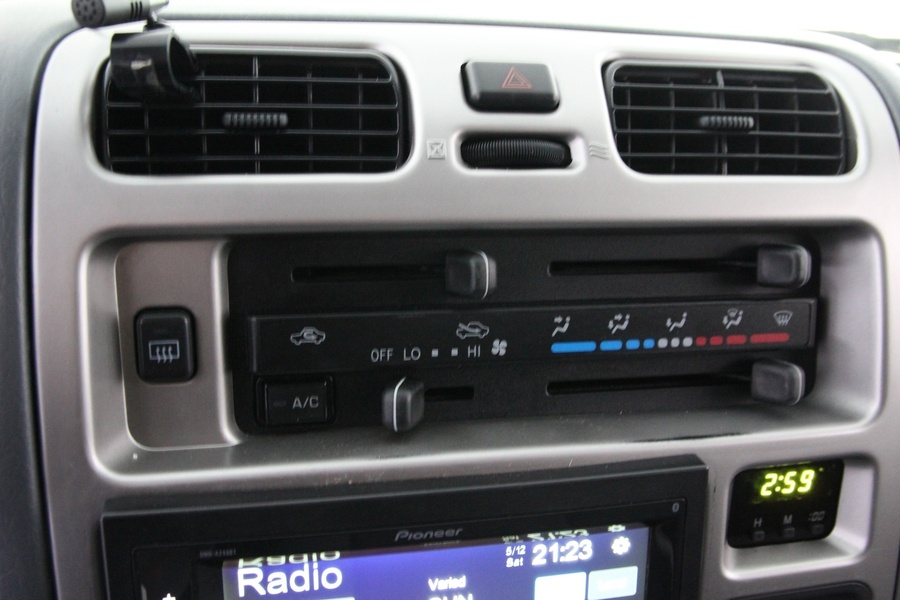 Toyota Hiace vaihtoauto