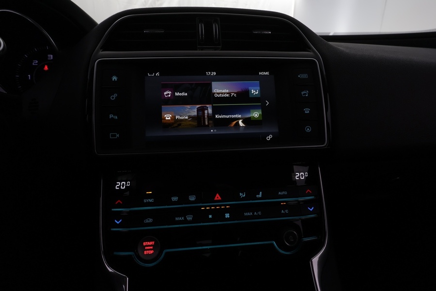 Jaguar XE vaihtoauto