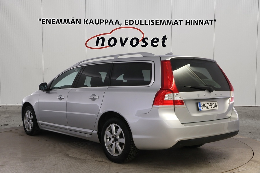 Volvo V70 vaihtoauto