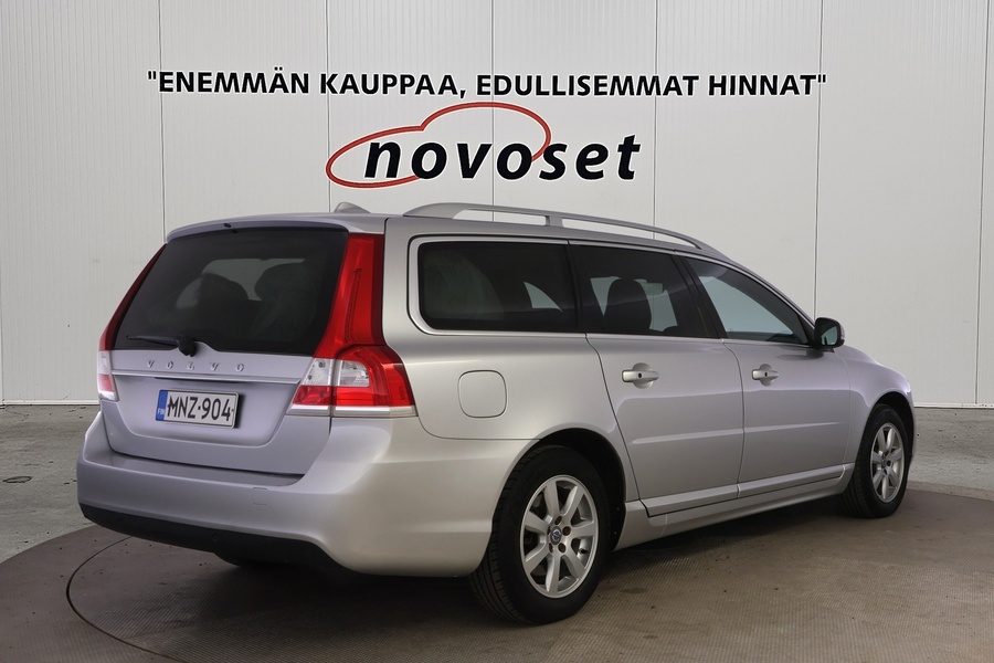 Volvo V70 vaihtoauto