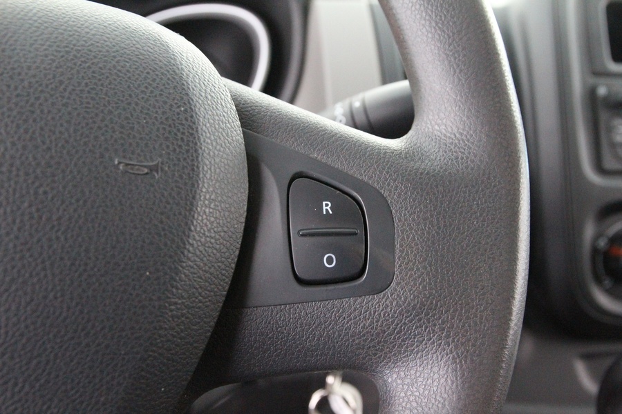 Renault Trafic vaihtoauto