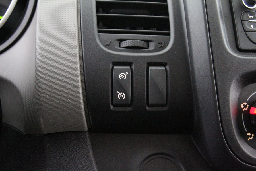 Renault Trafic vaihtoauto