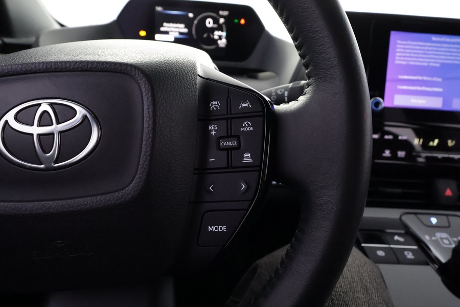 Toyota bZ4X vaihtoauto