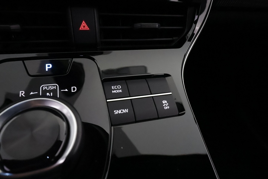 Toyota bZ4X vaihtoauto