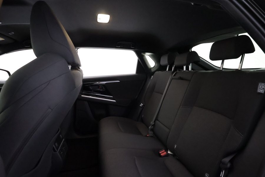 Toyota bZ4X vaihtoauto