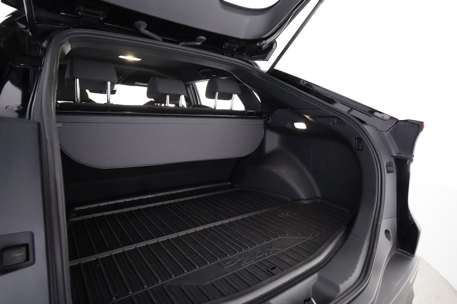 Toyota bZ4X vaihtoauto