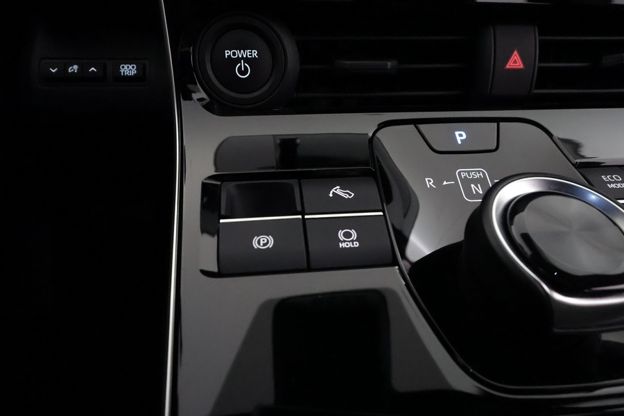 Toyota bZ4X vaihtoauto