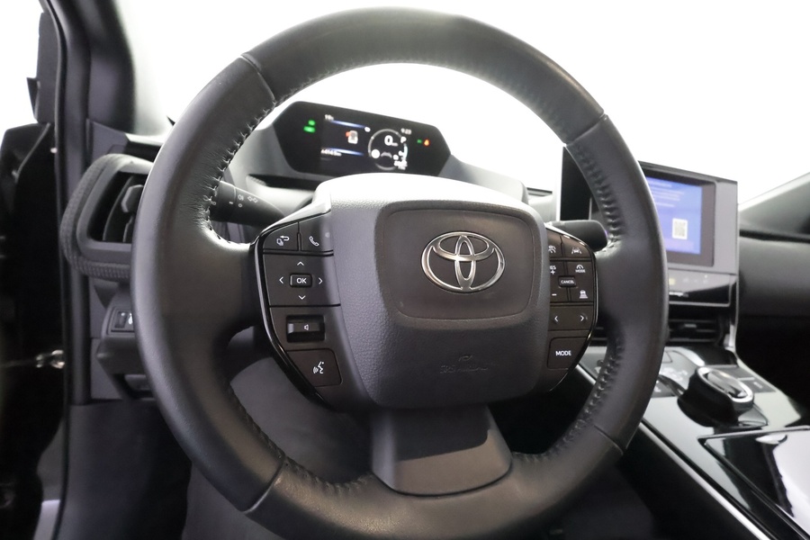 Toyota bZ4X vaihtoauto
