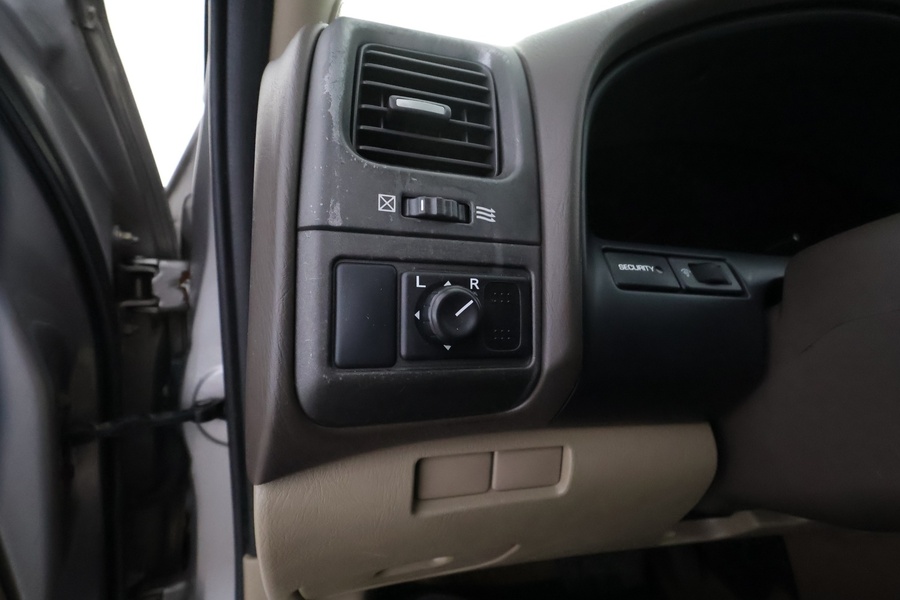 Nissan Maxima vaihtoauto