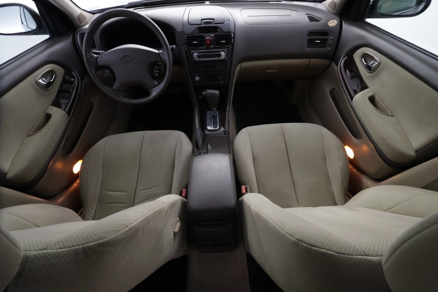 Nissan Maxima vaihtoauto