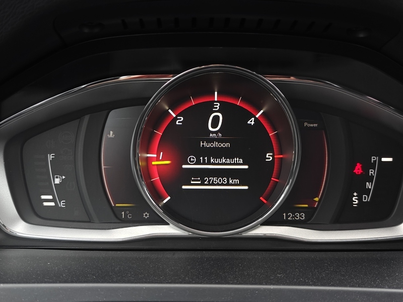 Volvo V60 vaihtoauto