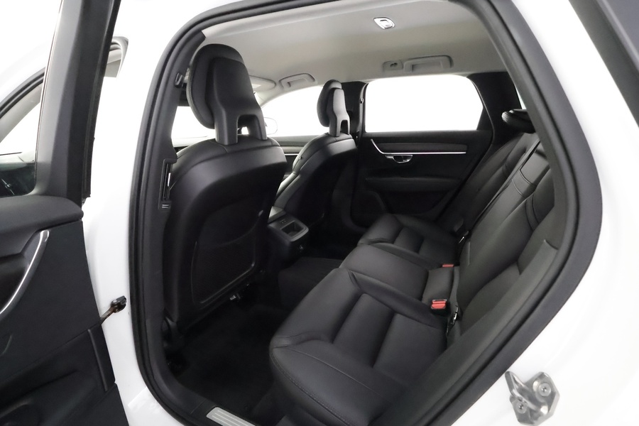 Volvo V90 Cross Country vaihtoauto