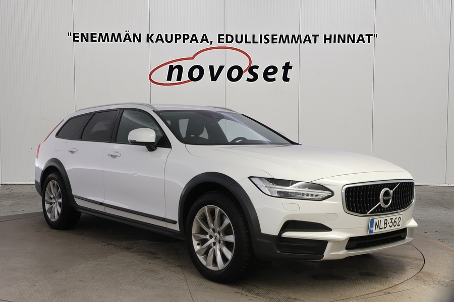 Volvo V90 Cross Country vaihtoauto