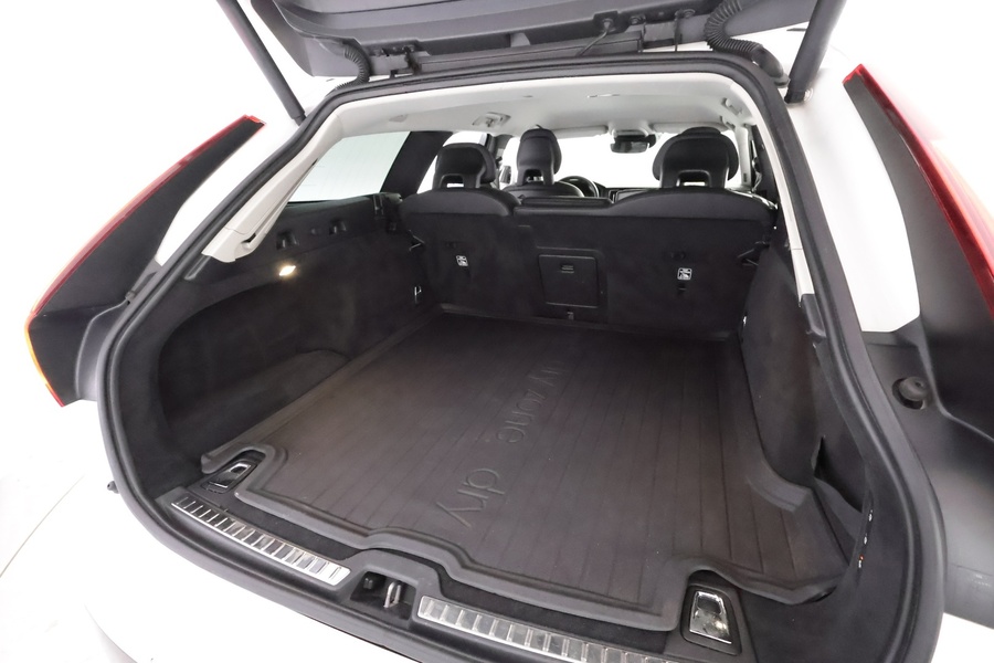 Volvo V90 Cross Country vaihtoauto