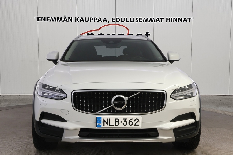 Volvo V90 Cross Country vaihtoauto
