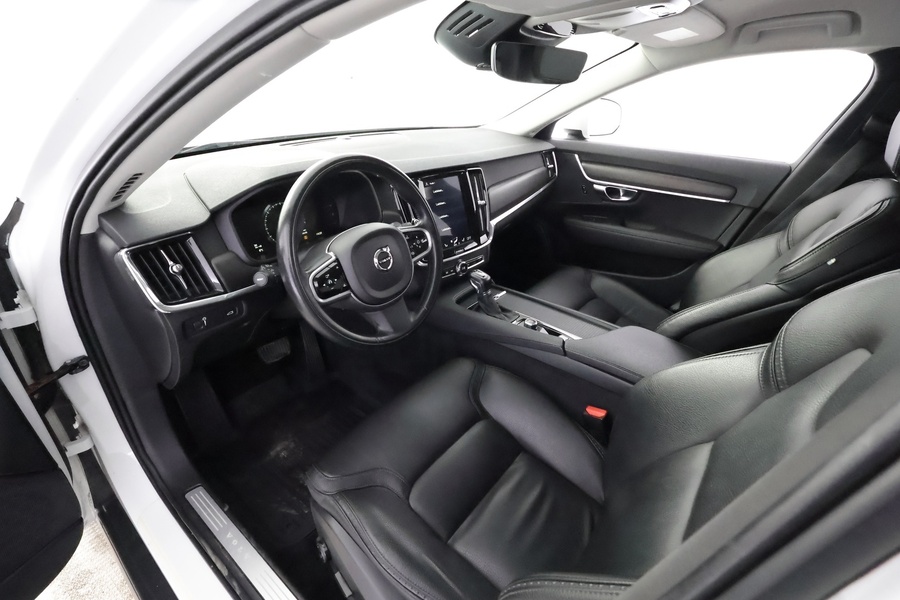 Volvo V90 Cross Country vaihtoauto