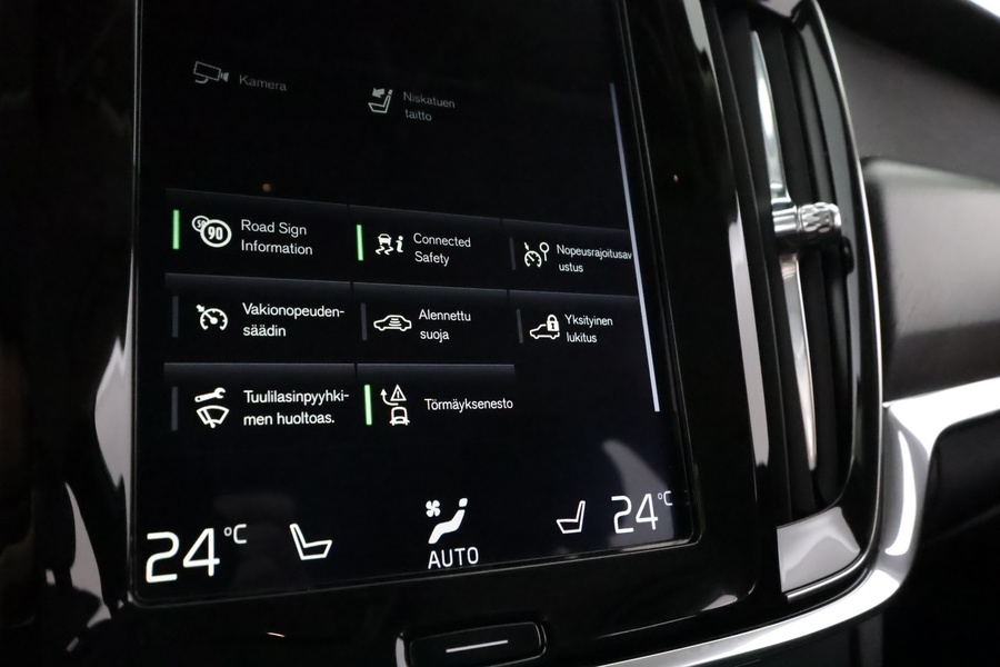 Volvo V90 Cross Country vaihtoauto