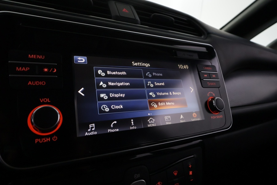 Nissan Leaf vaihtoauto